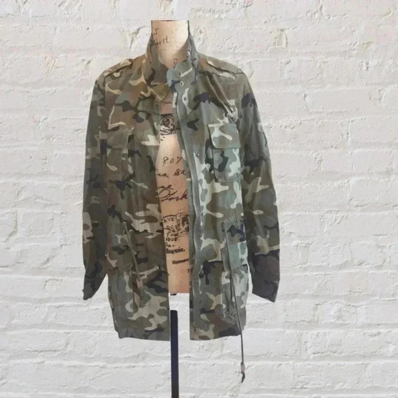 Love Tree Jackets & Blazers - Love Tree Camo Jacket